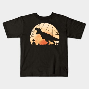 T-Rex Roaring On Cemetery In Front Of The Moon On Halloween Kids T-Shirt